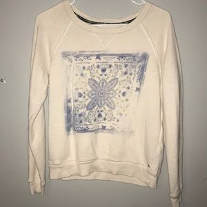 American Eagle pull over sweater